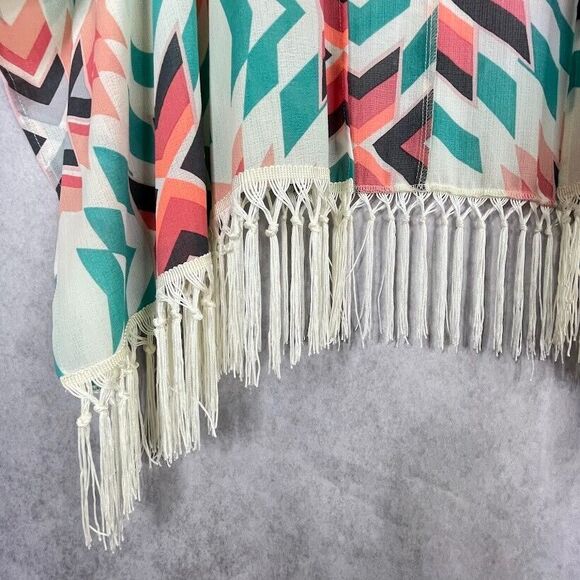 Kimono Cardigan Womens Size S/M Aztec Ivory Open Boxy Fringe Bohemian Cover Up - Picture 2 of 13